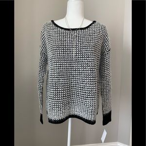 Jolt crewneck sweater - NWT